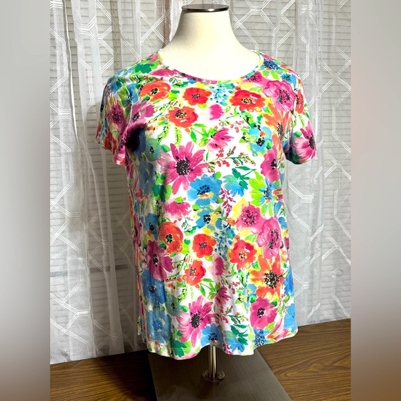Blair Tops - Blair 2X Multicolor Floral Short Sleeve Top Round neck 30”L 25” p2p